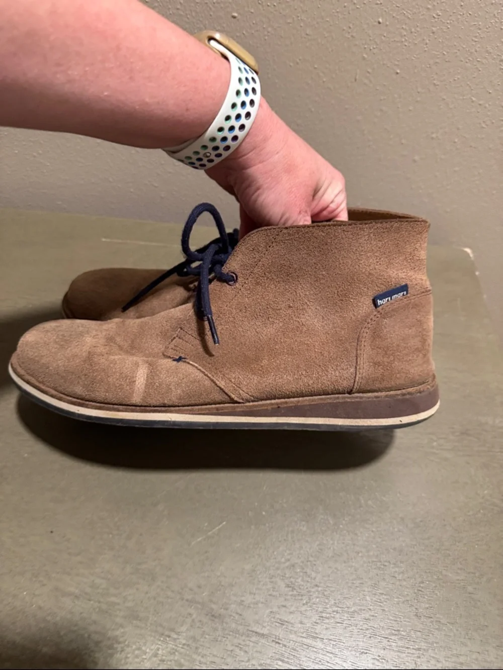 Hari Mari Men's Suede Chukka Boots in Taupe with Navy Laces size 9